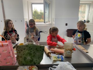 Pracovní činnosti v kuchyňce