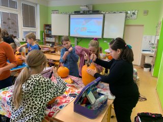 Program AI a dlabání dýní