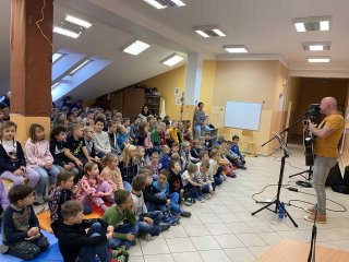 Hudební program: Pohádkové melodie a folk