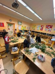 Vyrábění na vánoční jarmark