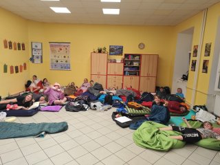 Cyklovýlet a přespávání ve škole